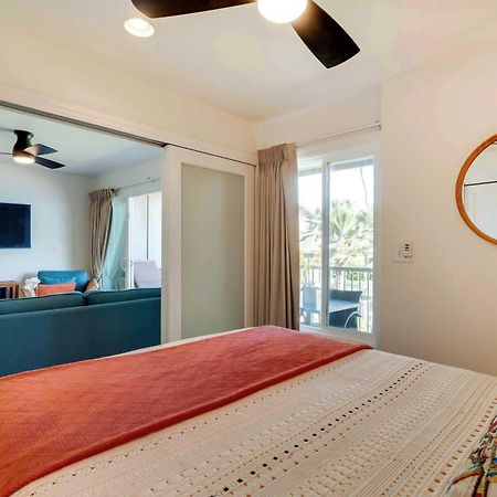 Waipouli Beachfront Condo With Balcony And Ocean Views Капаа Екстериор снимка