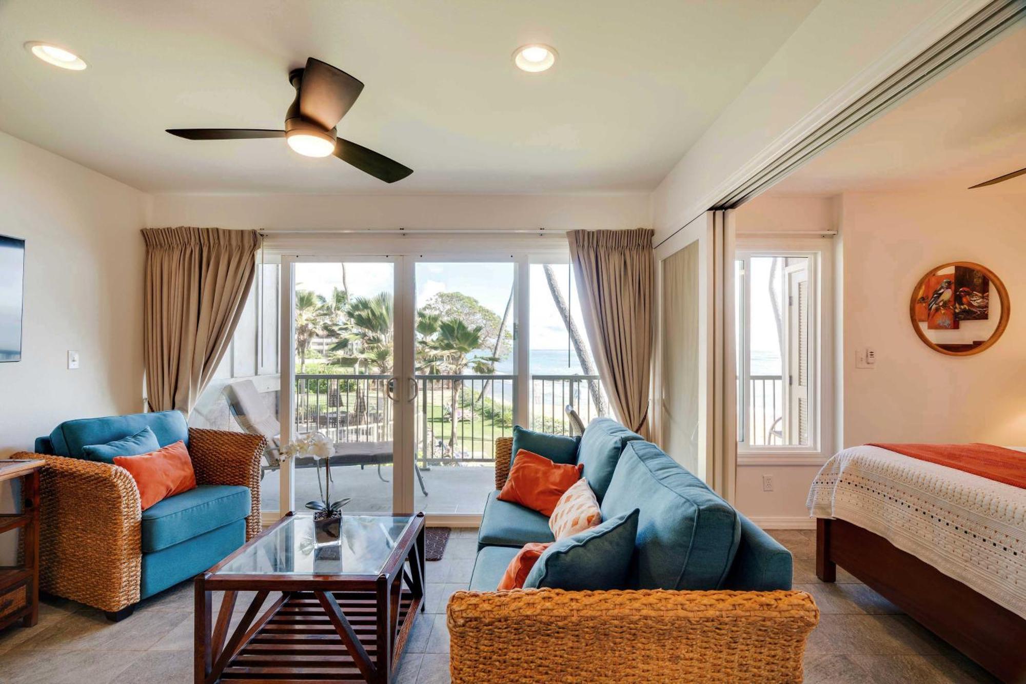 Waipouli Beachfront Condo With Balcony And Ocean Views Капаа Екстериор снимка